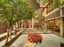 Courtyard in the morning of the Kubba Residence by Ashish Ganju